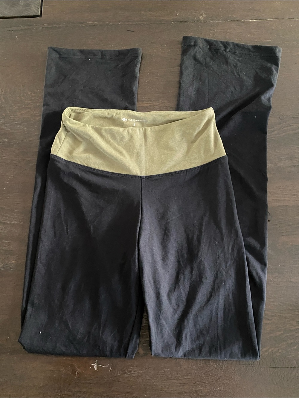 Bally Black Leggings with Olive Waistband